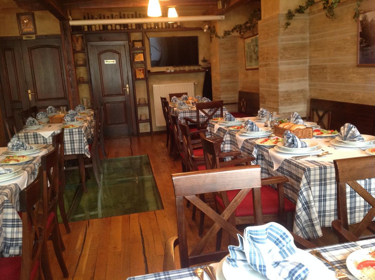 Hotel Stari Grad ไยเซ ภายนอก รูปภาพ